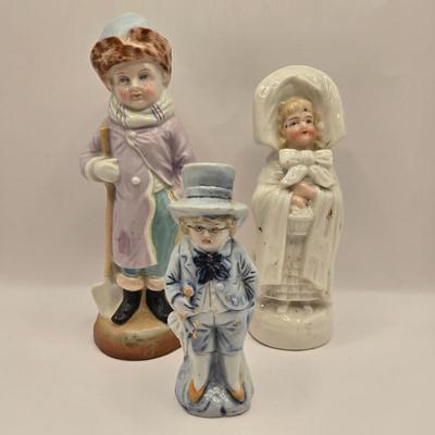 LOT 167F: Three Vintage Porcelain Figures of German Origin
