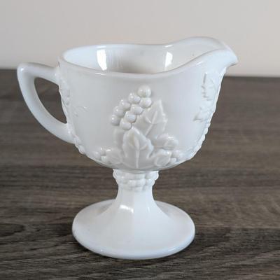 LOT 185K: Vintage Westmoreland Milk Glass Ring & Petal Fruit Bowl, Anchor Hocking Vases, Bowls, Dishes & Juice Glasses