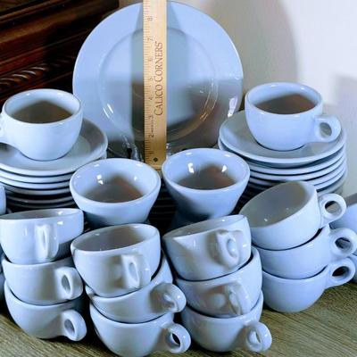 LOT 187K: Vintage 1950's Diner/Restaurant Platinum Blue Buffalo China Lune