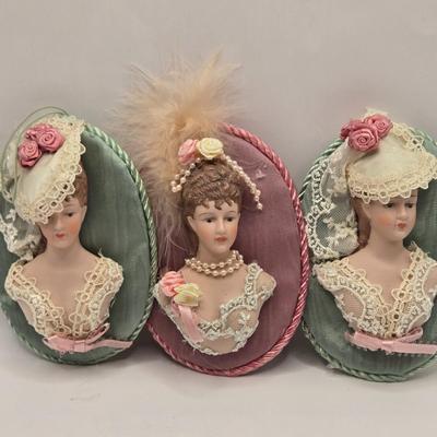 LOT 203D: Victorian Ornaments for a Beautiful Holiday Tree!!