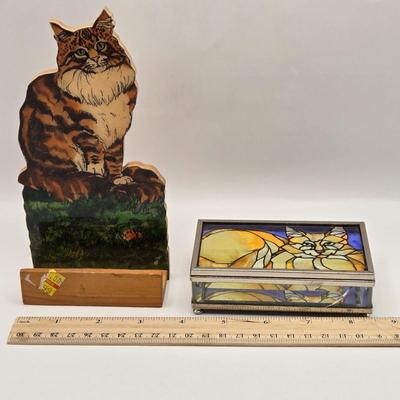 LOT 205D: Meow!! Hello Kitty Clock, 2 Vintage Possible Dreams Lady Ashley Cats, Lauren Marems Figurine, 2 Metal Tea Lite Candle...
