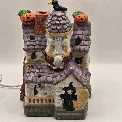 LOT 206K: A Little Spooky & a Little Thankful. 2 Vintage Fold Out Honeycomb Paper Turkeys, Light up Haunted House, Black Cat Plate,...