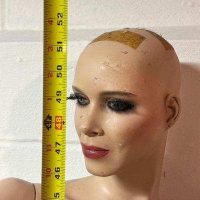 LOT 244B: Vintage Sitting Woman Mannequin