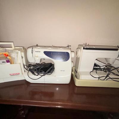 LOT 998DR: Sewing machines and accessories