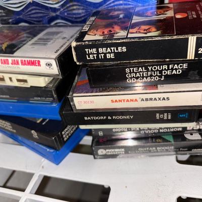 LOT 996BB: Misc 45 record albums and carrying cases +extra