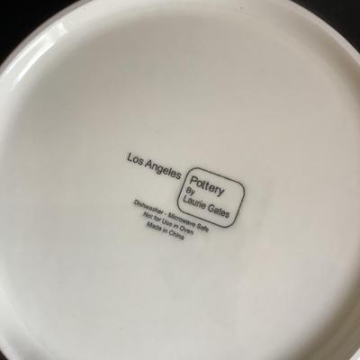 K8039 Laurie Gates Floral Pottery Lot