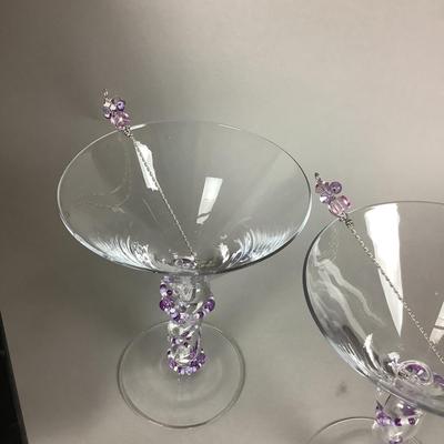 K8044 Framed Martini Art with Glasses