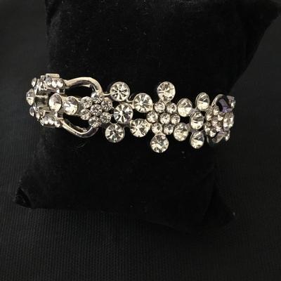Beautiful Silver-tone rhinestone hinged bracelet
