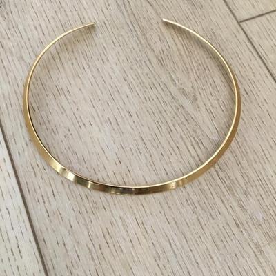 Pretty gold, toned collar necklace