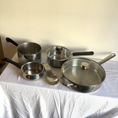 K8053 Lot of 5 Assorted Kitchen Cookware