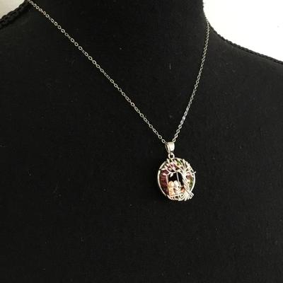 Very cute 925 silver tree of life crystal pendant for sisters