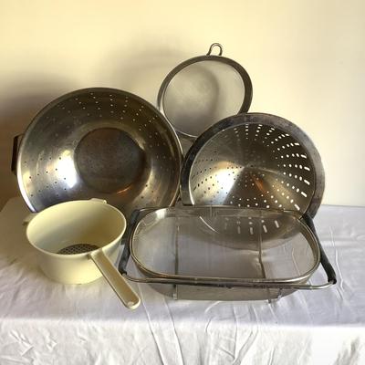 K8054 Lot of 5 Strainers