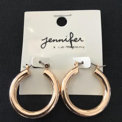 New Jennifer and Company, gold toned hoop earrings
