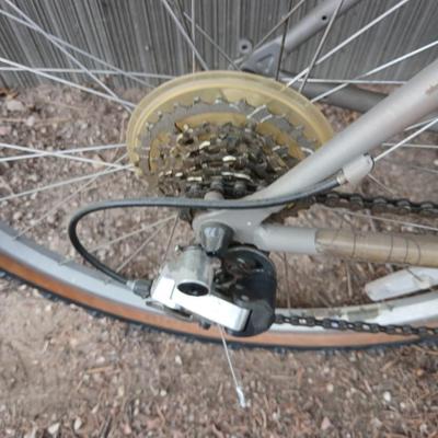 Nice Gary Fisher Mamba Mountain bike with instruction book