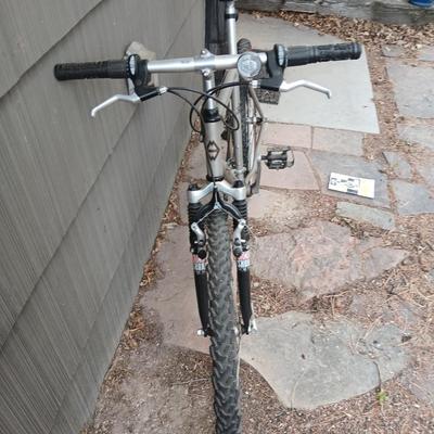 Nice Gary Fisher Mamba Mountain bike with instruction book
