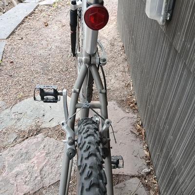 Nice Gary Fisher Mamba Mountain bike with instruction book