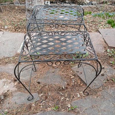 Two small metal patio tables - Wire woven top with decorative legs