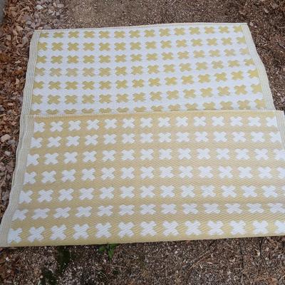 Yellow X designed reversible outdoor area rug 70" x 48"