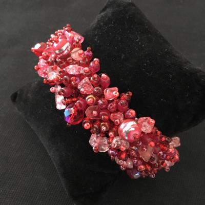 Cute beautifully handcrafted beaded bracelet
