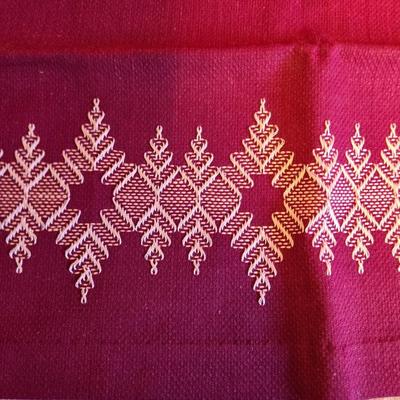 Lot of Vintage decorative Linens