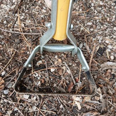 Yard & Garden tools - Craftsman wood handled Cultivator - Ace hardware Scuffle Hoe for weeding and Aerating