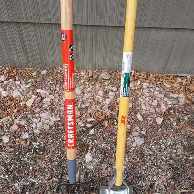 Yard & Garden tools - Craftsman wood handled Cultivator - Ace hardware Scuffle Hoe for weeding and Aerating