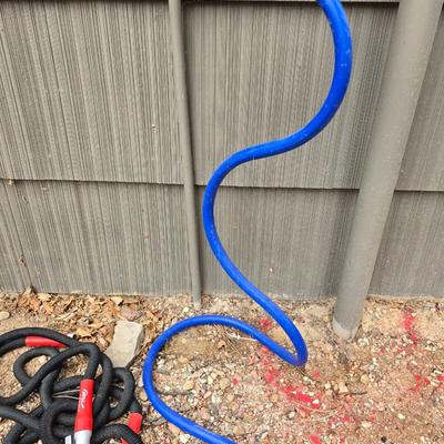 Orbit Cobra Mist Stand - Cool Down Lawn Sprinkler with like new pocket hose