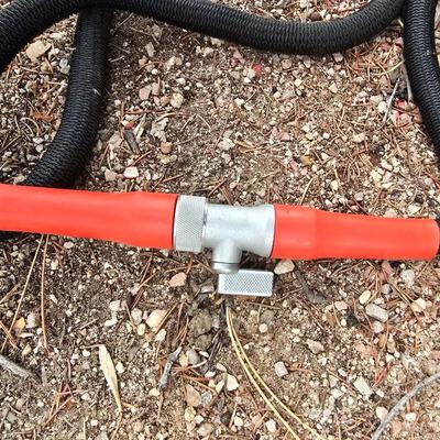 Orbit Cobra Mist Stand - Cool Down Lawn Sprinkler with like new pocket hose