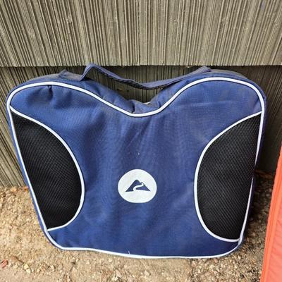 Folding storage bag / Picnic Blanket with stadium seat pad