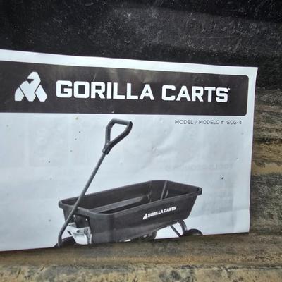 Nice Gorilla Cart Model # GCG-4 with an unopened bag of small western bark