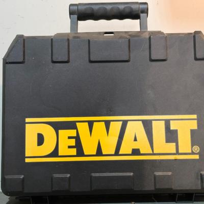 Electric Dewalt 3/8" V.S.R. Drill with case, instruction manual, and a few accessories