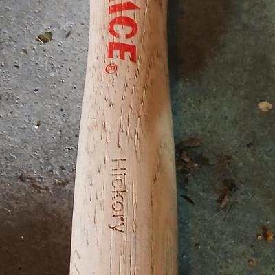 Tools - Ewing rubber mallet - Claw hammer - level - Ace Hatchet - industrial stapler