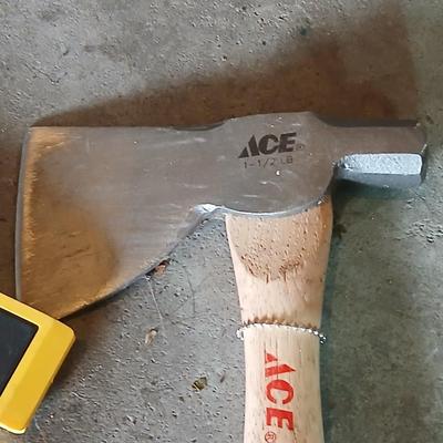 Tools - Ewing rubber mallet - Claw hammer - level - Ace Hatchet - industrial stapler