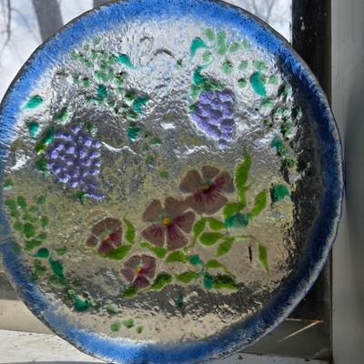 Flowering grapes plate 11" diameter By Susan Organ