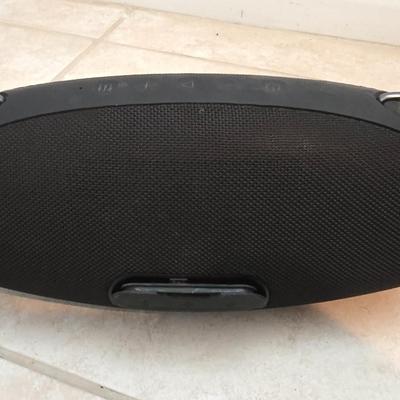 Nice W-KING Bluetooth Speaker with accessories and charging cord.