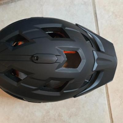 GoPro with Mongoose CM303 Helmet and accessories including two 64 GB UHS scandisk media storage cards