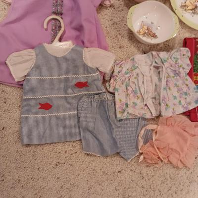 WINNIE THE POOH PLASTIC DISHES, LARGER DOLL CLOTHES, BLANKET AND MORE
