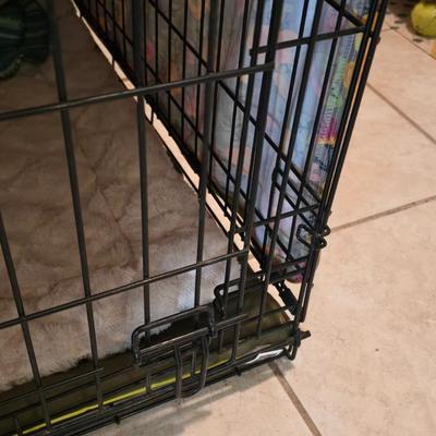 Midwest homes for pets Large sized i crate / dog kennel with floral cover 42" x 28" x 30"