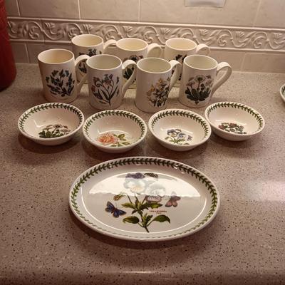 PORTMEIRION SUSAN WILLIAMS-ELLIS BOTANIC GARDEN COFFEE MUGS, SMALL BOWLS AND PLATTER