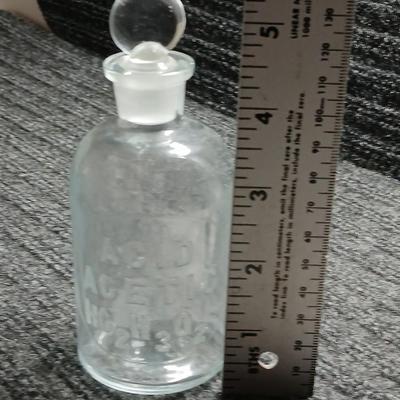 Antique ACID ACETIC HC2H3O2 Apothecary Bottle with Glass Stopper