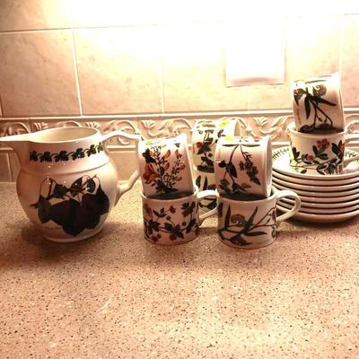 PORTMEIRION BOTANIC CUPS AND SAUCERS PLUS A PITCHER