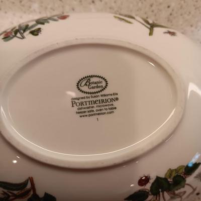 PORTMEIRION BOTANIC GARDEN MEASURING CUP, CREAMER AND SERVING BOWL