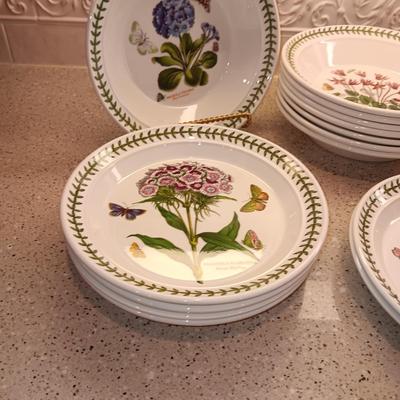 6 SALAD PLATES & 8 BOWLS PORTMEIRION BOTANIC GARDEN