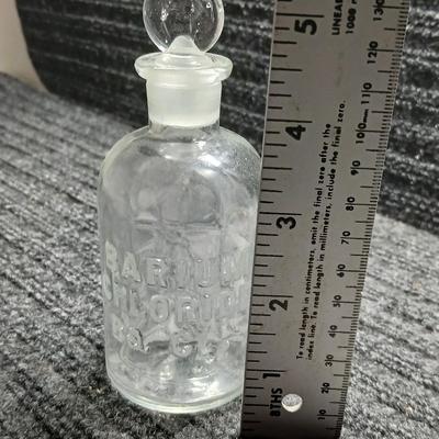 Antique BARIUM CHLORIDE Apothecary Bottle with Glass Stopper