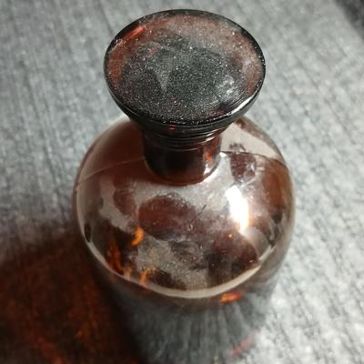 Amber Glass Narrow Mouth Serum Reagent Bottle w/ Stopper