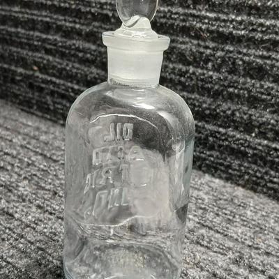 Antique DIL ACID NITRIC HNO3 Apothecary Bottle with Glass Stopper