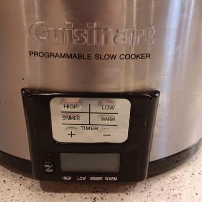 MEDIUM SIZE CUISINART CROCK POT AND A SMALLER DIP OR DINNER FOR 2 CROCK POT