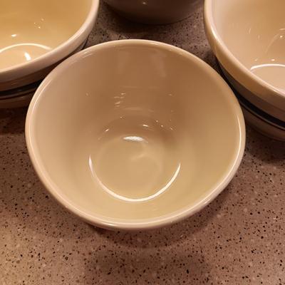 4 ROSEVILLE CLAY NESTING BOWLS