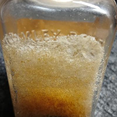 Antique Glass Jar Spirit of Camphor A.W. SAWTELLE druggist Apothecary Hartford Conn. bottle with glass stopper