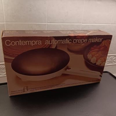 ELECTRIC TEFLON GRIDDLE AND AN AUTOMATIC CREPE MAKER